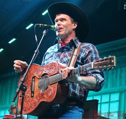 Corb Lund